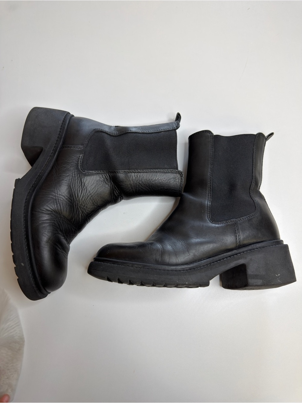Steve Madden Black Leather Block Heel Chelsea Boots
